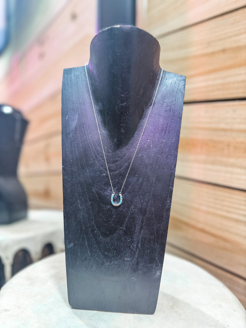 The Horseshoe Necklace