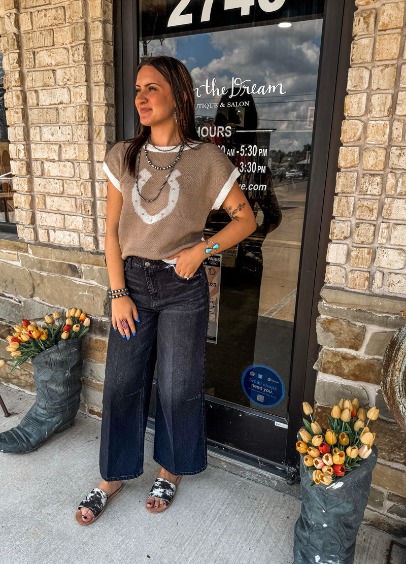 The Amelia Top