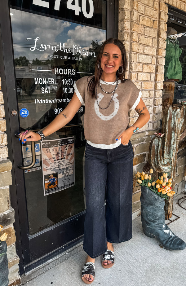 The Amelia Top
