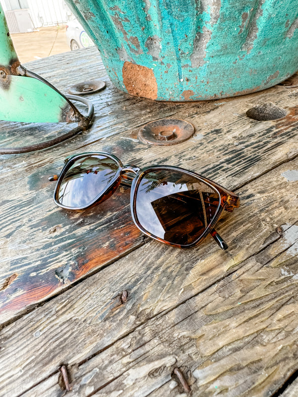 The Addison Sunnies