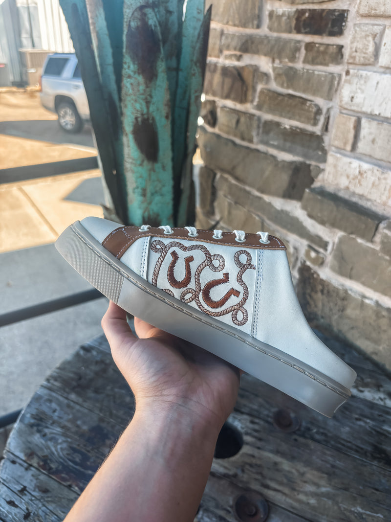 The Horseshoe Slide-Ons