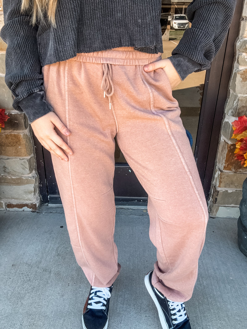 The Amelia Sweats