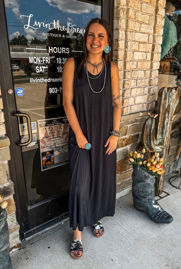 The Hutton Dress (In Black)