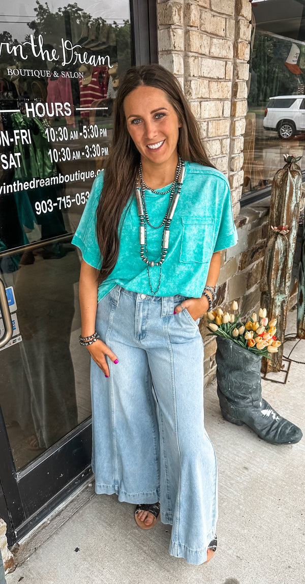 The Daylyn Top (in Turquoise)